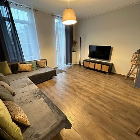 Lfa Charmante Maison De Ville Flemalle-Grande Bagian luar foto